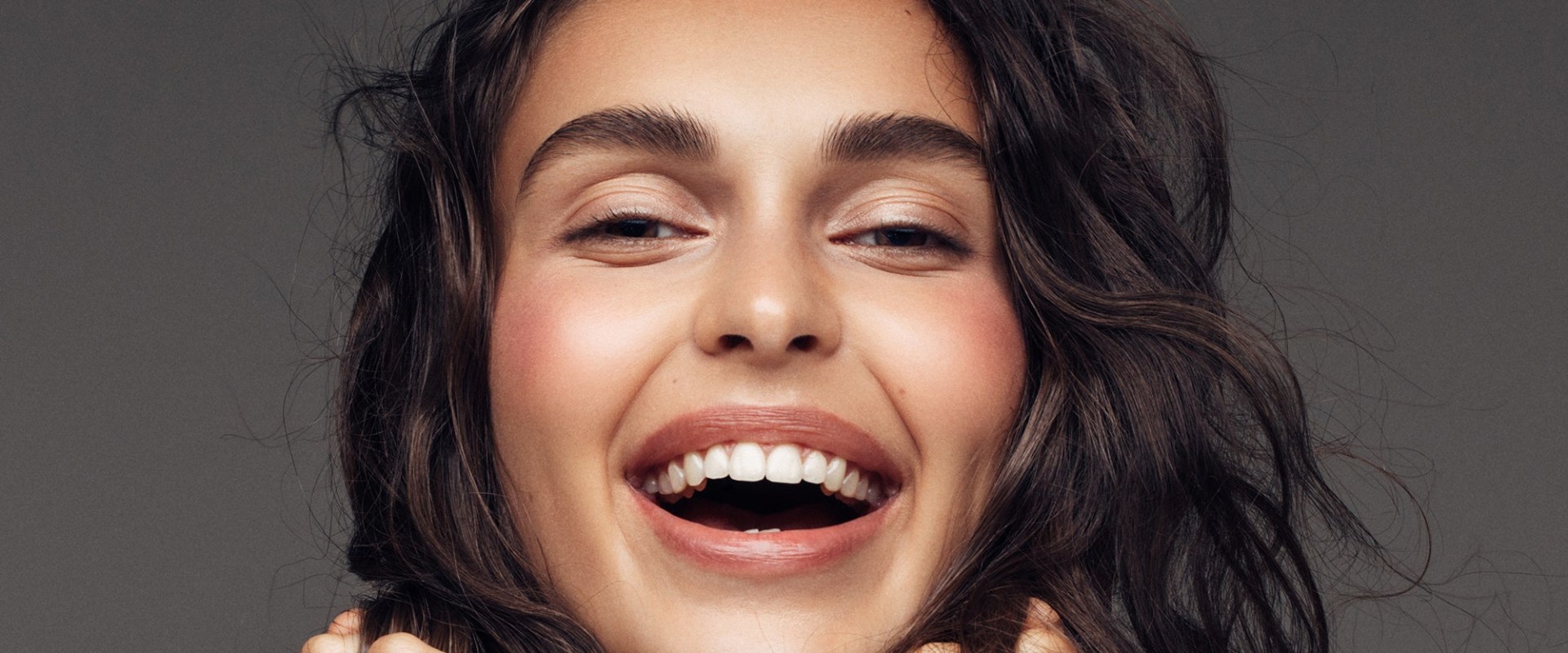 Reviews of Whitening Toothpastes