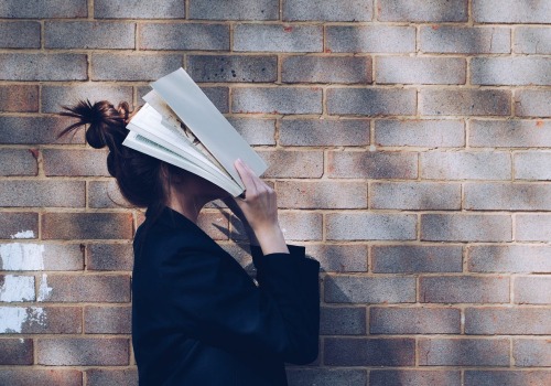 To capture reader's attention